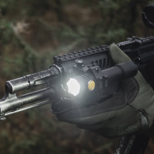 Armytek - LED svítilna Partner C2 - teplé světlo - 1020 lm - 18650 - černá - F07802W