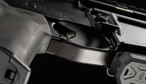 Magpul - Hliníkový chránič spouště MOE® pro AR-15 / M4 - černý - MAG015-BLK