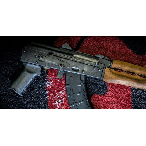 Magpul - MOE® AK+ Grip pro AK-47 / AK-74 - černý - MAG537-BLK
