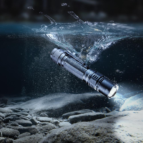 Fenix - Svítilna LED PD36R Pro s baterií 5000 mAh - 1600 lm - černá - PD36R