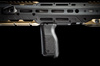 Strike Industries - M-LOK® úhlová vertikální rukojeť - dlouhá - FDE - SI-AR-CMAG-L