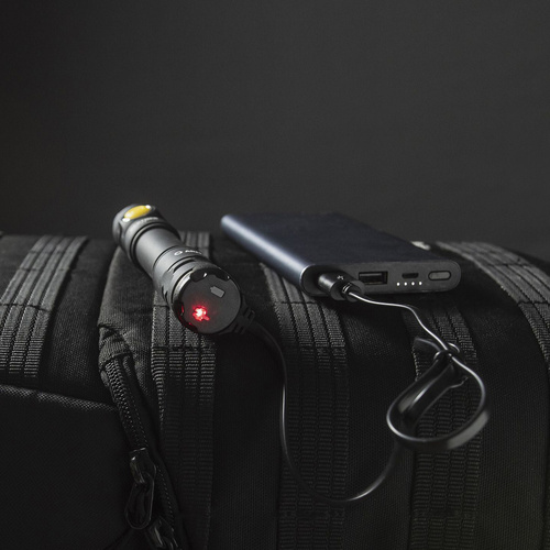 Armytek - LED svítilna Partner C2 - teplé světlo - 1020 lm - 18650 - černá - F07802W