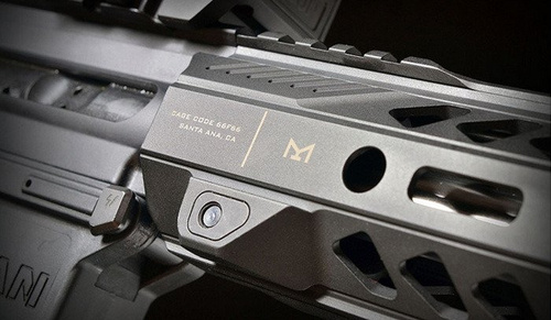 Strike Industries - Strike Rail Handguard pro AR-15 - 10" - Flat Dark Earth - SI-StrikeRail-10-FDE