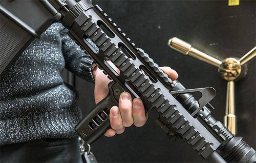 Leapers - UTG Super Slim Forward Grip - Picatinny - Black - MT-FGP01