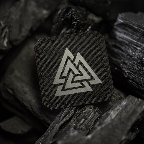 M-Tac - Laserem řezaná čtvercová nášivka Valknut - černá / šedá - 51162211