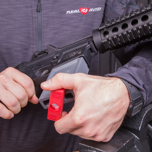 Real Avid - Blok závěsu Smart-Fit pro AR-15 - AVAR15SFVB