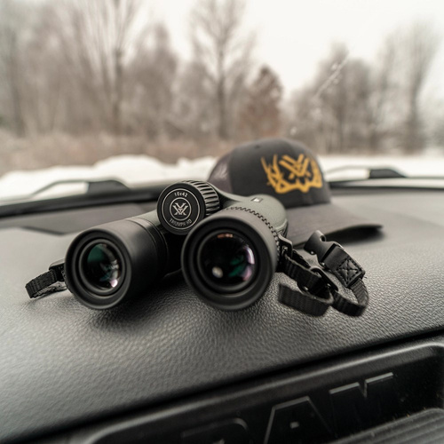 Vortex Optics - Lovecký dalekohled Triumph HD 10x42 - černý - TRI-1042