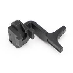 Strike Industries - oboustranná boční nabíjecí rukojeť pro pistoli Sig Sauer P320 - černá - SI-P320-CH