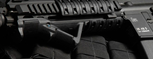 Magpul - RIS AFG® Angled Fore Grip - černá - MAG411