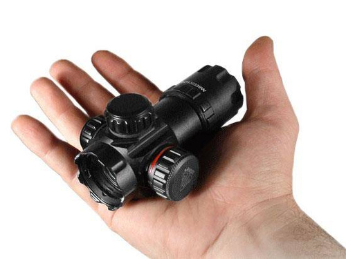 Leapers - Red Dot UTG DS3039W 3,9'' 30 mm - 4 MOA - černý - SCP-DS3039W