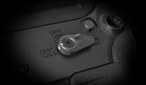Strike Industries - Flip Switch - černý - SI-AR-SS-FLIP-BK