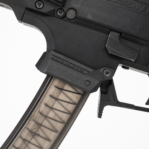 Strike Industries - Magwell pro CZ Scorpion EVO - černý - SI-CEVO-MAGWELL