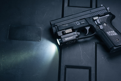 Olight - Světlo na zbraň s laserovým zaměřovačem BALDR S - 800 lumenů - černé