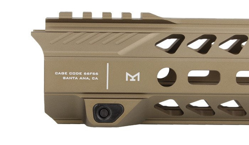 Strike Industries - Strike Rail Handguard pro AR-15 - 13,5" - Flat Dark Earth - SI-StrikeRail-135-FDE