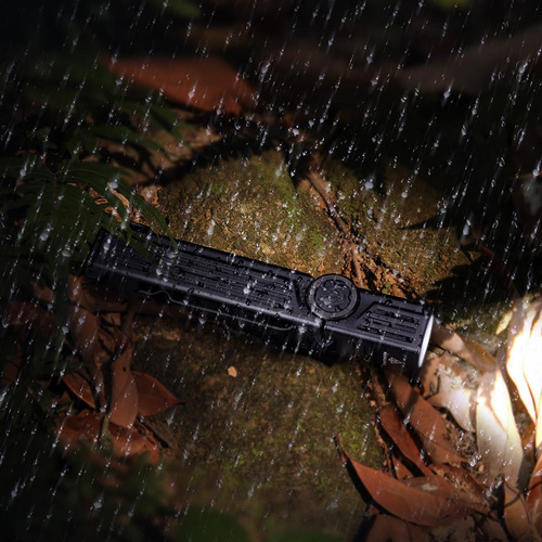 Fenix - LED svítilna WT25R s dobíjecí baterií 3400 mAh - 1000 lumenů