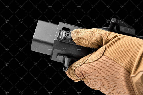 Strike Industries - Kryt LINK pro lišty M-LOK / KeyMod - 5 ks - černý - SI-LINK-COVER-BK