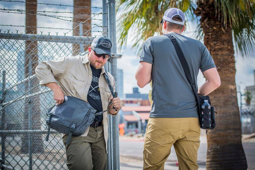 Helikon - Taška Urban Courier Large® - Cordura® - černá / šedá - TB-UCL-CD-0135A