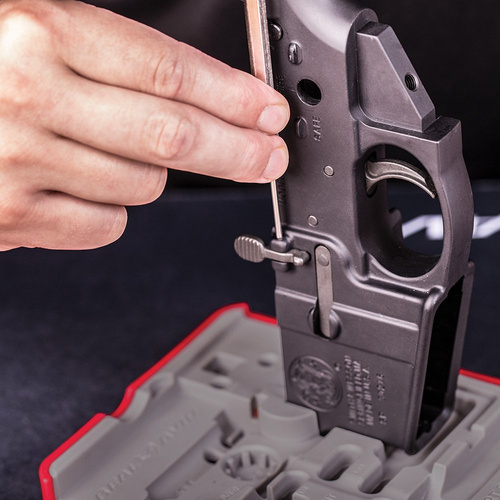 Real Avid - Blok pro kováře zbraní AR-15 Master Bench Block - AVAR15MBB
