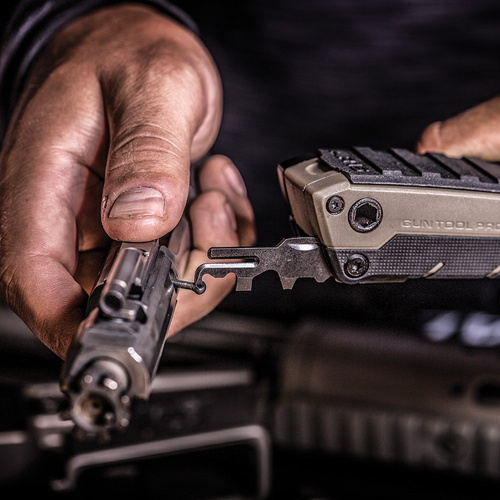 Real Avid - Multitool na údržbu zbraní Gun Tool Pro - AR-15 - AVGTPROAR