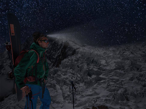 Fenix - Dobíjecí čelová svítilna LED - 1400 lumenů - černá - HM65R