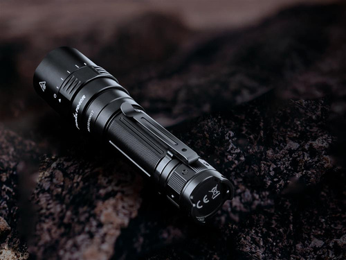 Fenix - LED svítilna - 3000 lumenů - 5000 mAh - černá - PD40R V2.0
