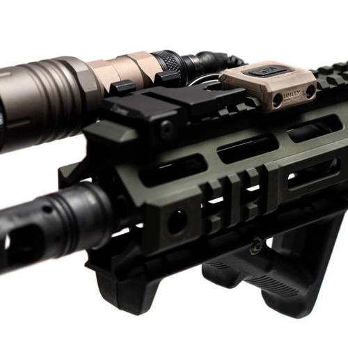 Unity Tactical - Kabelový gelový spínač ModButton Lite Sync - SureFire/Crane Laser - 7" - Černá - MBL2-BLK-SF/CL-7