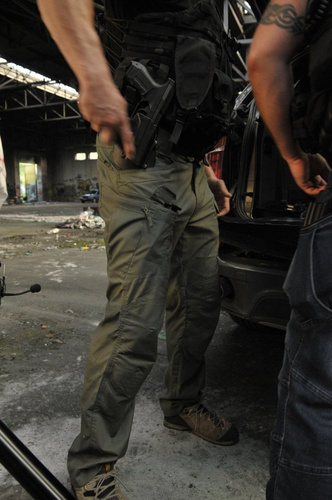 Helikon - UTP® (Urban Tactical Pants®) - Polycotton Ripstop - černá - SP-UTL-PR-01