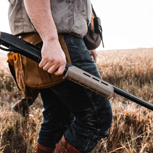 Magpul - Předpažbí MOE® M-LOK® pro Remington® 870 - oranžové - MAG496-ORG