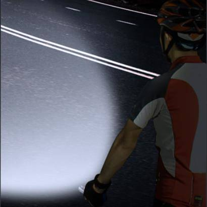Fenix - LED svítilna na kolo s 2600 mAh dobíjecí baterií - 1200 lm - BC21R V3.0