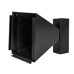 RazorGun - Pyramidová past na pelety 14x14 cm