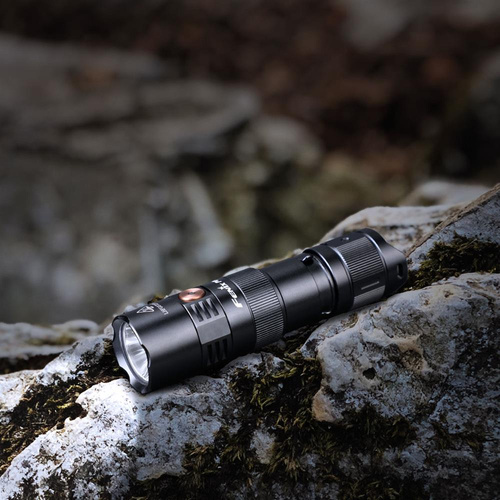 Fenix - PD25R LED svítilna s akumulátorem 700 mAh - 800 lumenů - PD25R