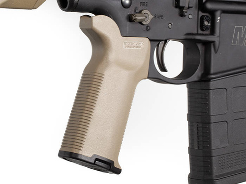 Magpul - MOE-K2+® Grip pro AR-15 / M4 - černý - MAG532-BLK