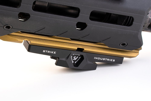 Strike Industries - Stativový adaptér LINK - SI-LINK-TRI-ADA
