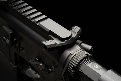 Strike Industries - Nabíjecí rukojeť T-Bone pro .223/5.56 AR15 - černá - SI-AR-TBCH-223-BK-BK