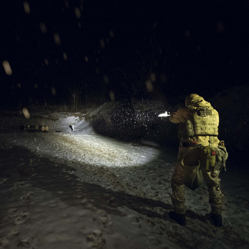 Armytek - Taktická zbraňová svítilna Parma C2 Pro - Picatinny/Weaver - 1500 lm - 18650 - F09804C 