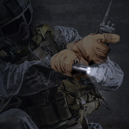 Fenix - LED taktická svítilna s dobíjecí baterií - 5000 mAh - 3000 lm - PD36 Tac