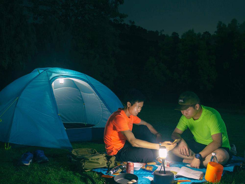 Fenix - CL26R LED kempingová lampa s dobíjecí baterií 18650 2600 mAh - 400 lm - černá
