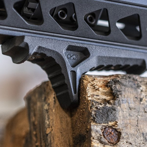 Strike Industries - LINK KeyMod / M-LOK Anchor Polymer Hand Stop - černá - SI-LINK-ANCHOR