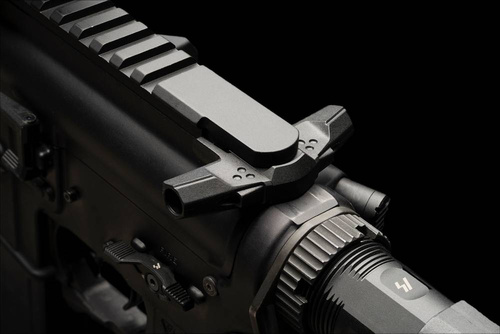 Strike Industries - Nabíjecí rukojeť T-Bone pro .223/5.56 AR15 - černá - SI-AR-TBCH-223-BK-BK