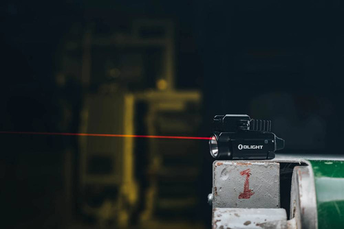 Olight - Zbraňové LED světlo s laserovým zaměřovačem BALDR RL MINI - 600 lumenů - černé